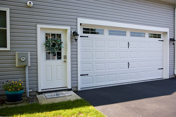 24/7 Emergency Garage Door experts in Logan, UT